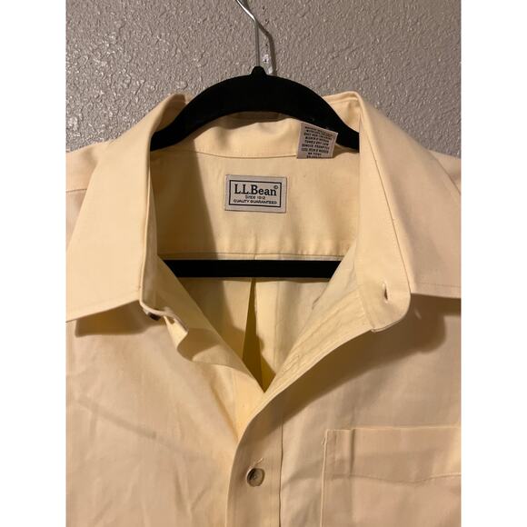 L.L. Bean means button in front shirt - Picture 2 of 6